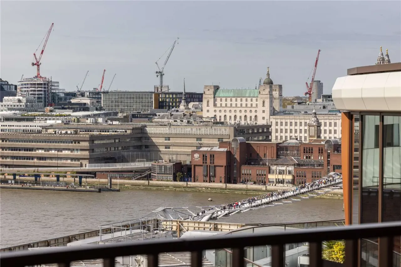 Apartamento Bankside, Reino Unido, 1 466 m² - imagen 2