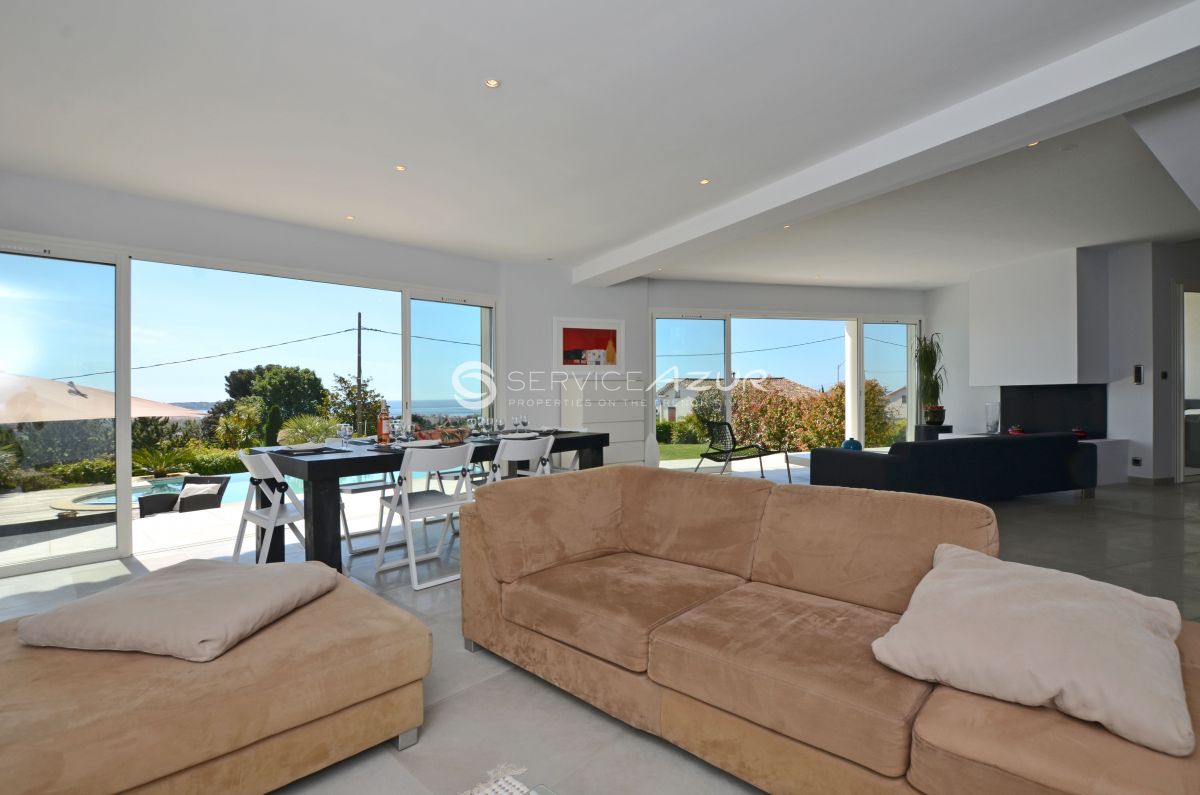 Villa in Golfe-Juan, France, 200 m² - picture 10