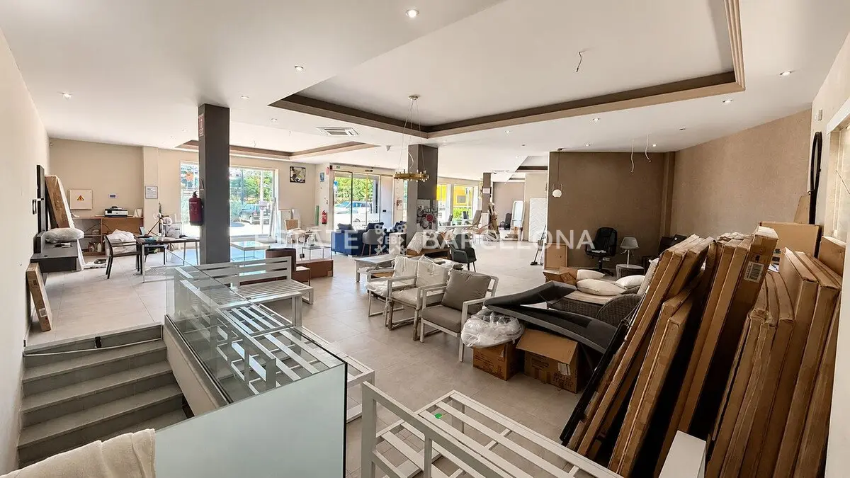 Biens commerciaux à Estepona, Espagne, 460 m² - image 6