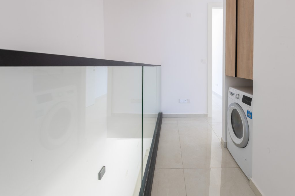Piso en Pafos, Chipre, 210 m² - imagen 17