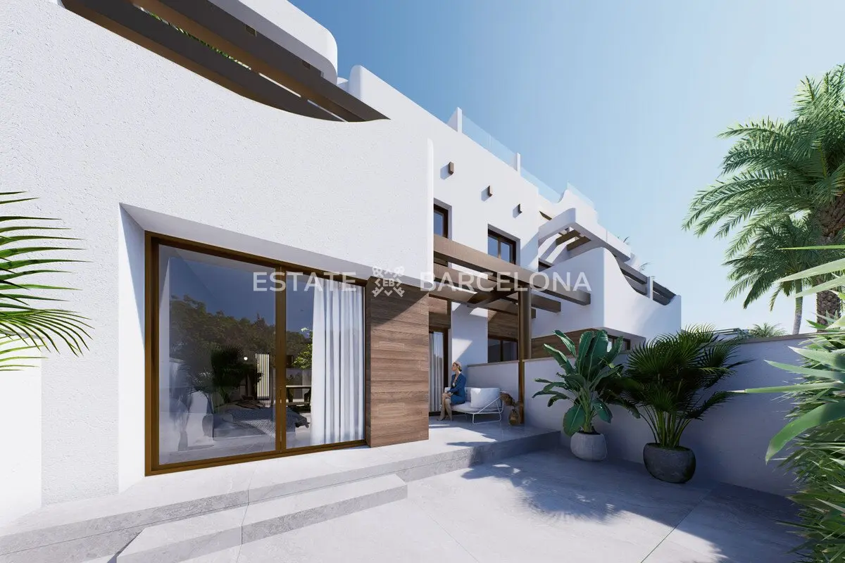 Flat in Torre de la Horadada, Spain, 46 m² - picture 7