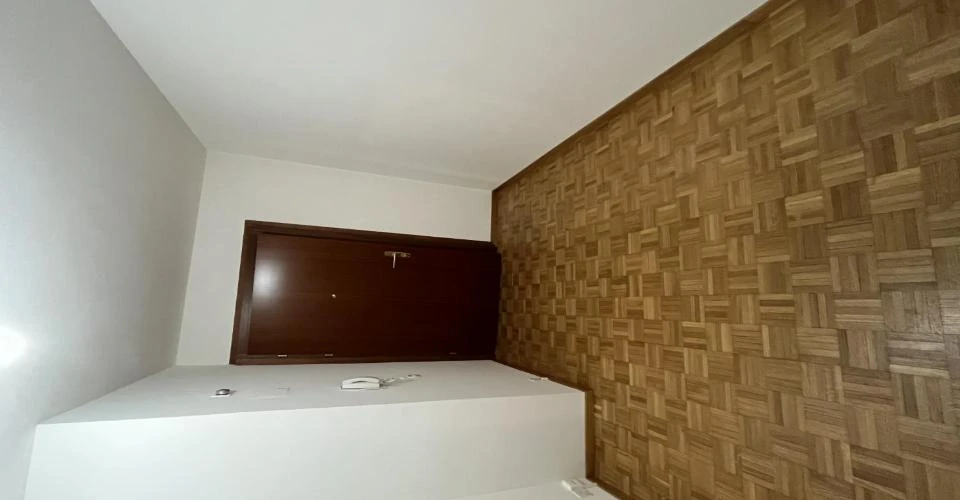 Flat in Geneva, Switzerland, 47 m² - picture 3