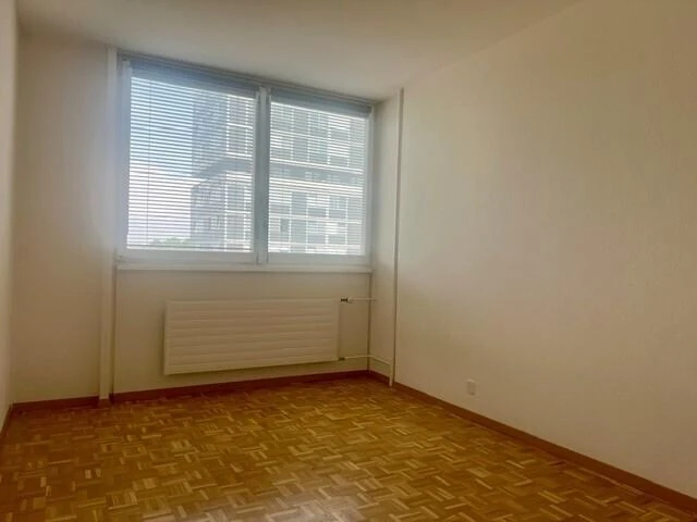 Flat in Geneva, Switzerland, 101 m² - picture 5