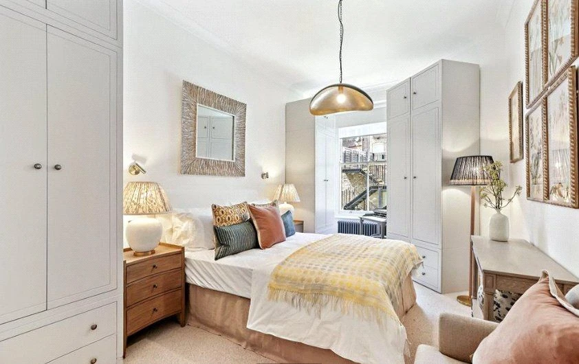 Flat in London, United Kingdom, 106 m² - picture 13