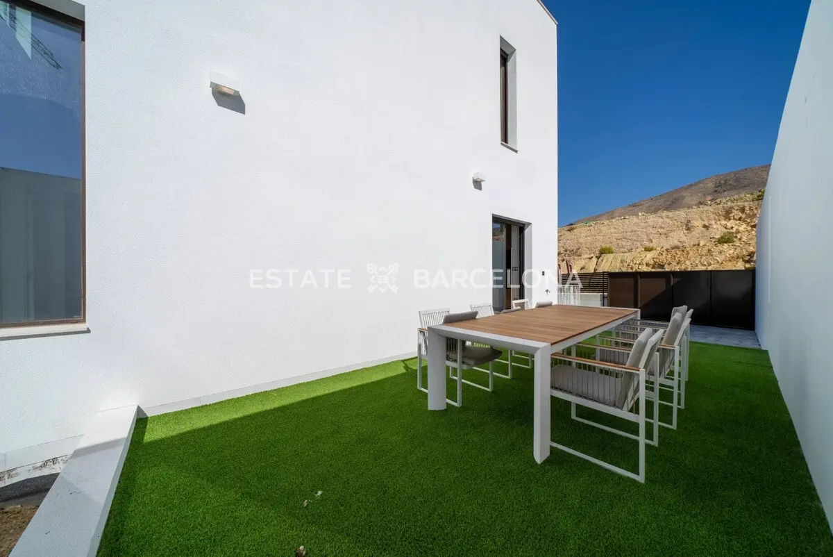 Villa à Finestrat, Espagne, 229 m² - image 10
