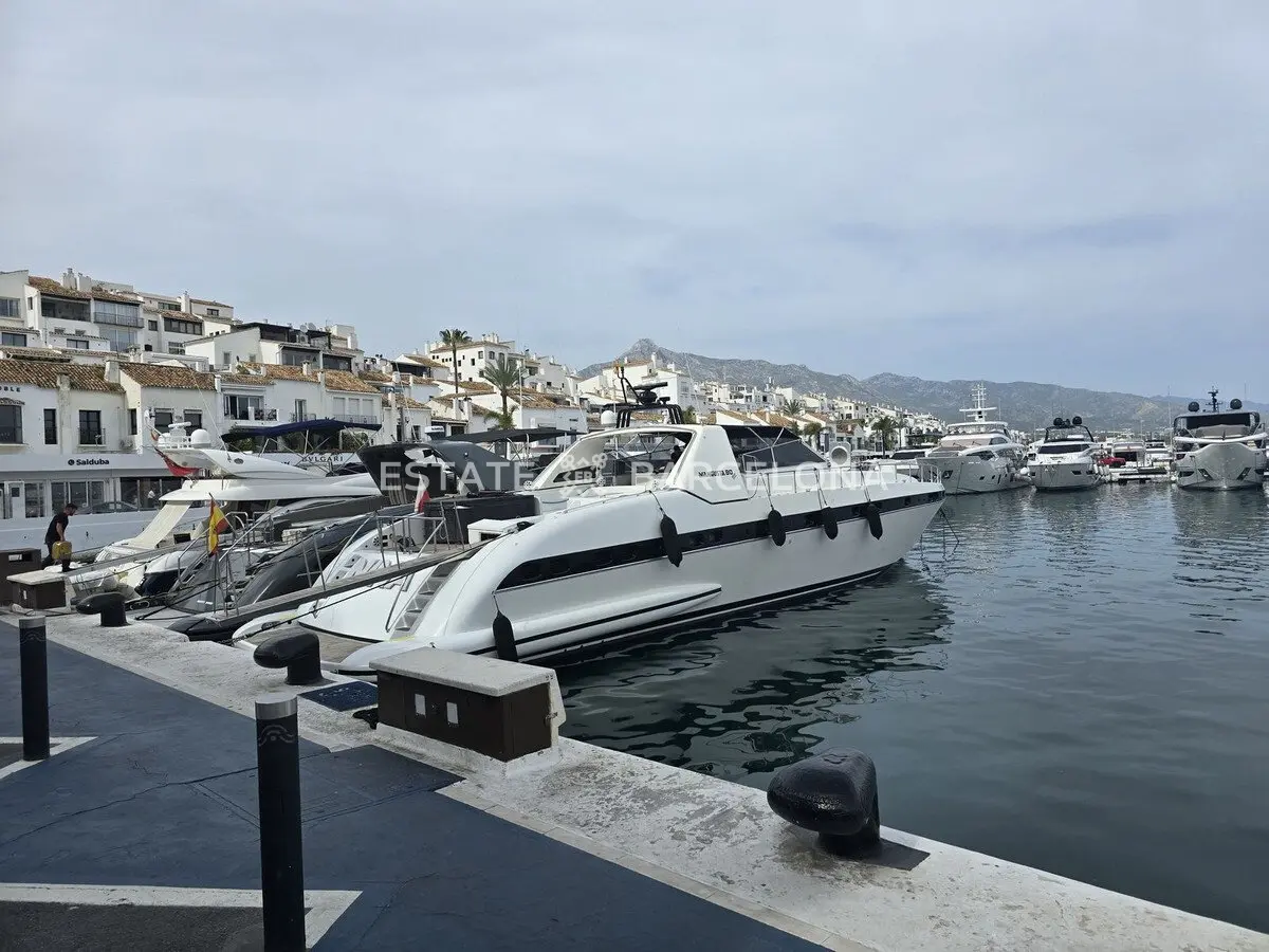 Gewerbeimmobilien in Puerto Banus, Spanien, 150 m² - Foto 3
