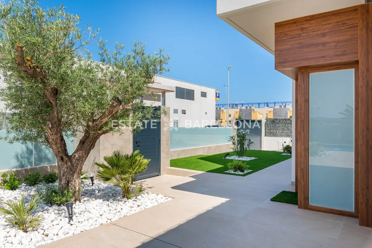 Villa en Dehesa de Campoamor, España, 214 m² - imagen 11
