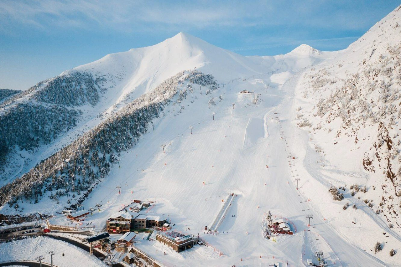 Wohnung in Arinsal, Andorra, 45 m² - Foto 1