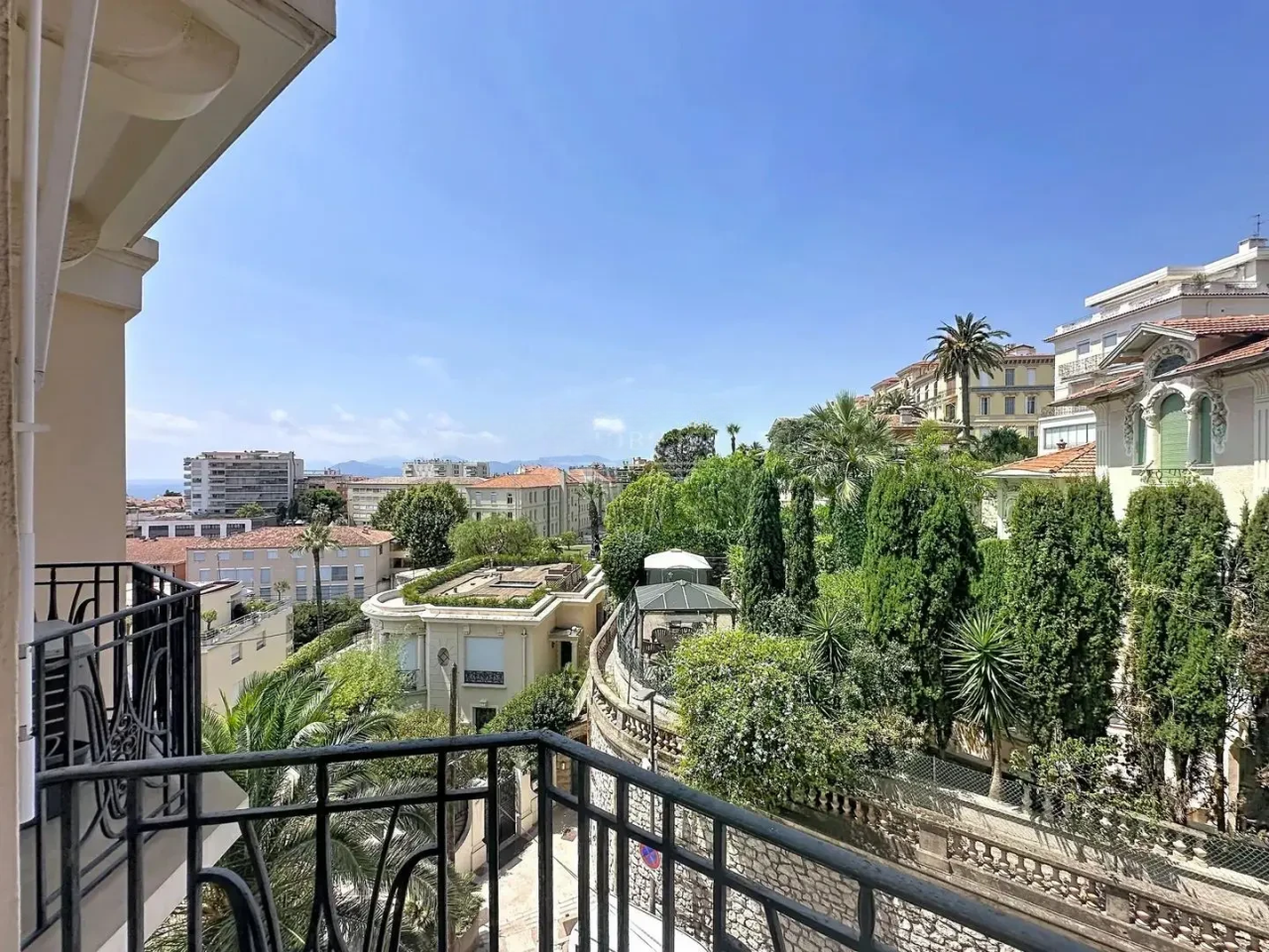 Haus in Cannes, Frankreich, 48 m² - Foto 1