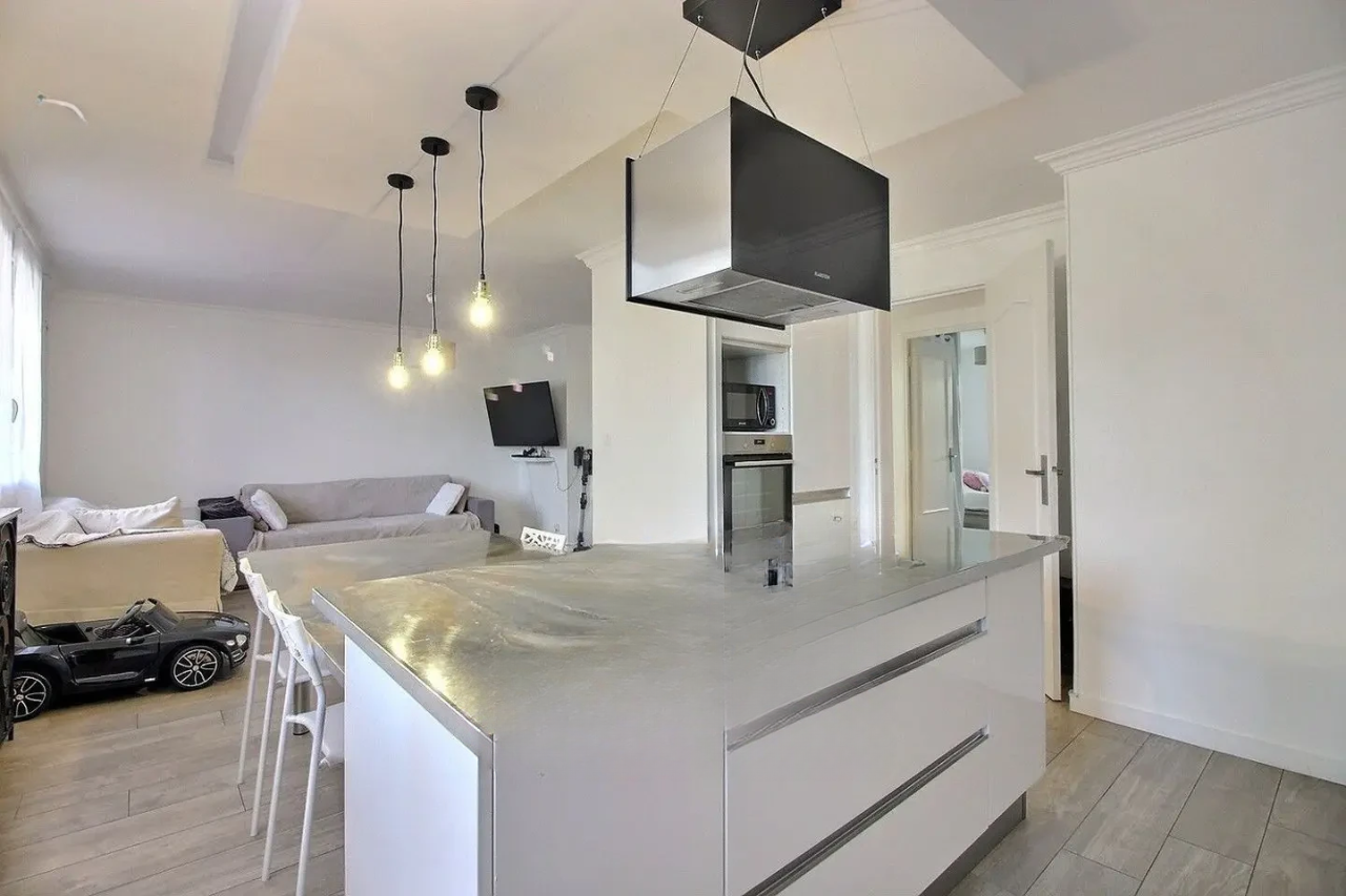 Casa a Cannes, Francia, 72 m² - foto 2