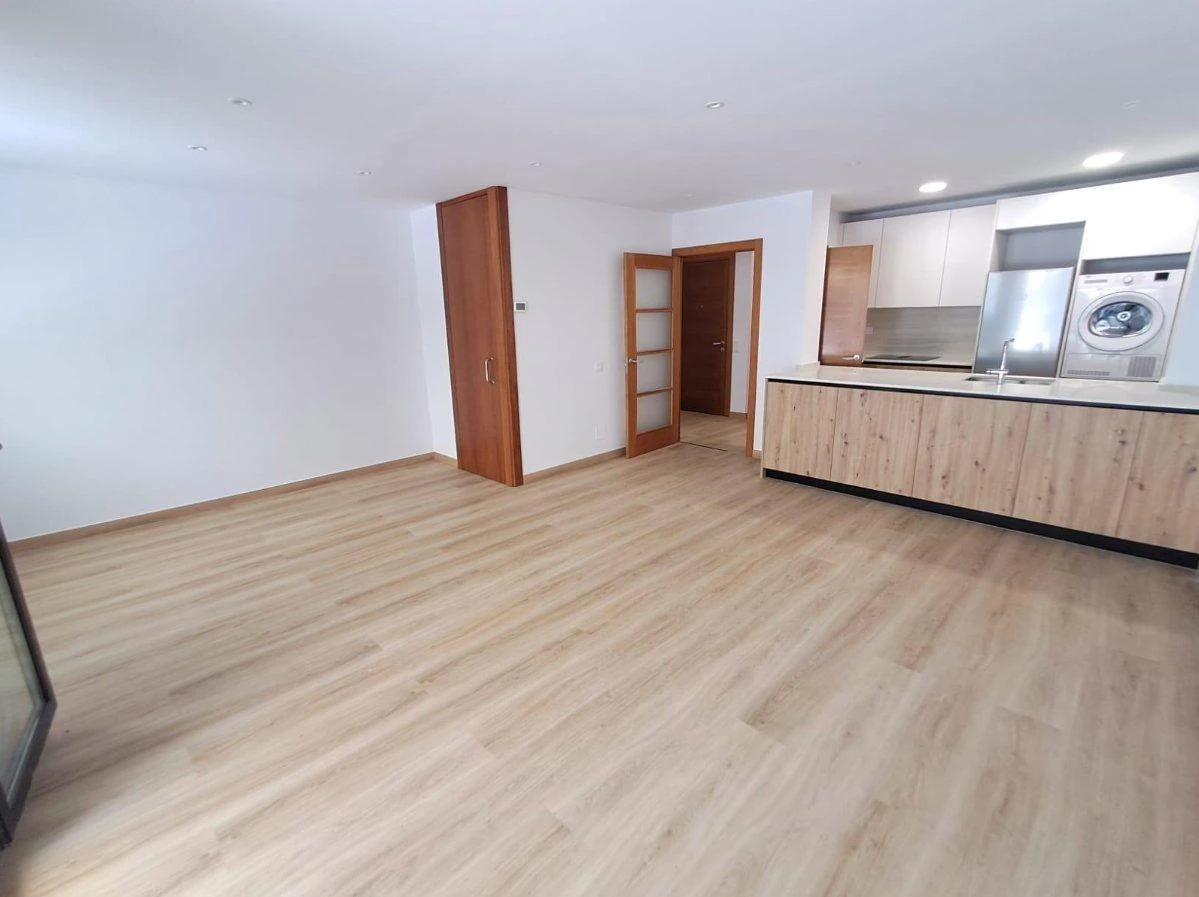 Piso en Les Escaldes, Andorra, 110 m² - imagen 2