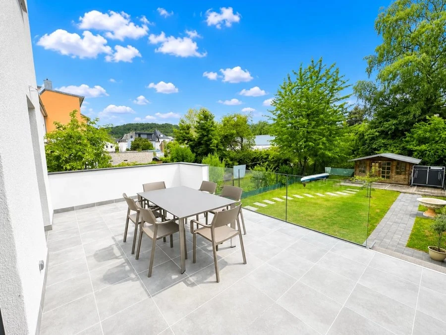 House in Luxembourg, Luxembourg, 150 m² - picture 3