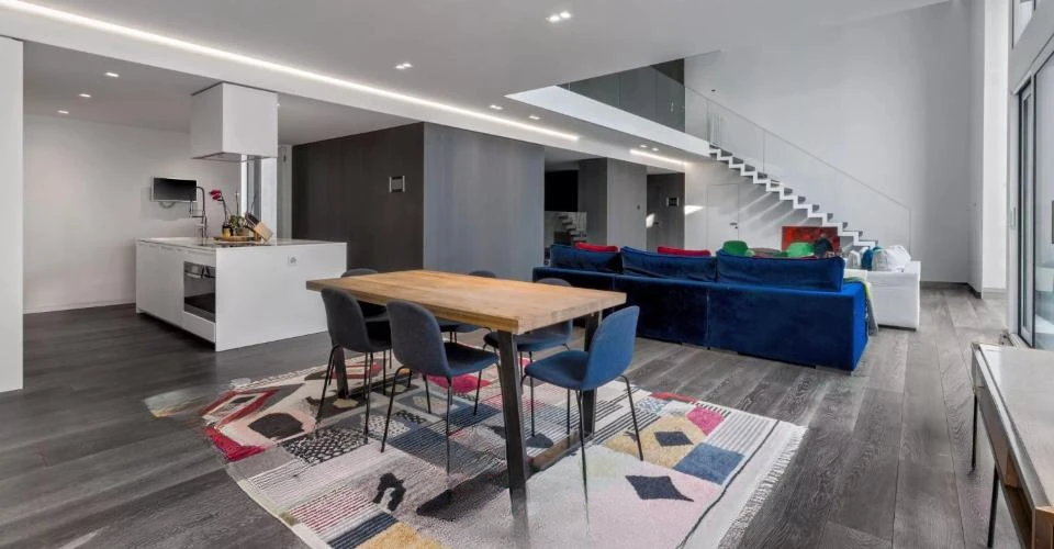 Flat in Geneva, Switzerland, 325 m² - picture 5