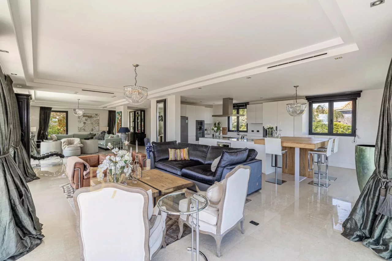 Maison à Cannes, France, 364 m² - image 10