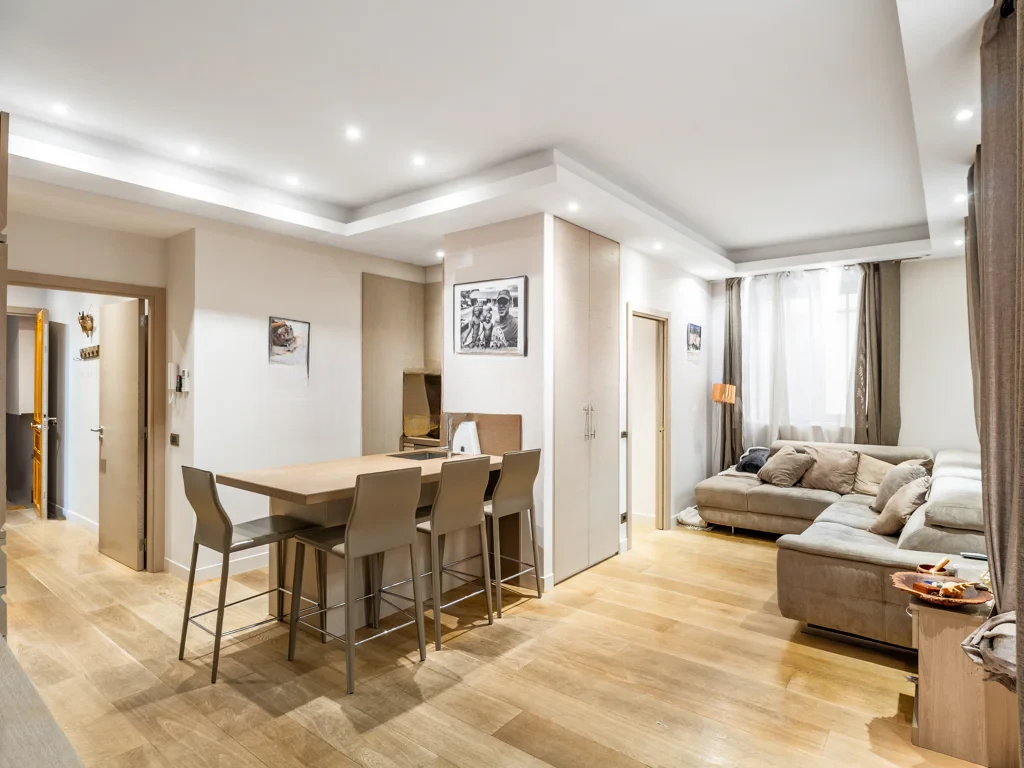 Wohnung in La Condamine, Monaco, 116 m² - Foto 1