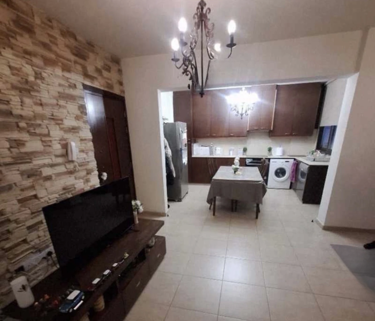 Piso en Aradippou, Chipre, 90 m² - imagen 1