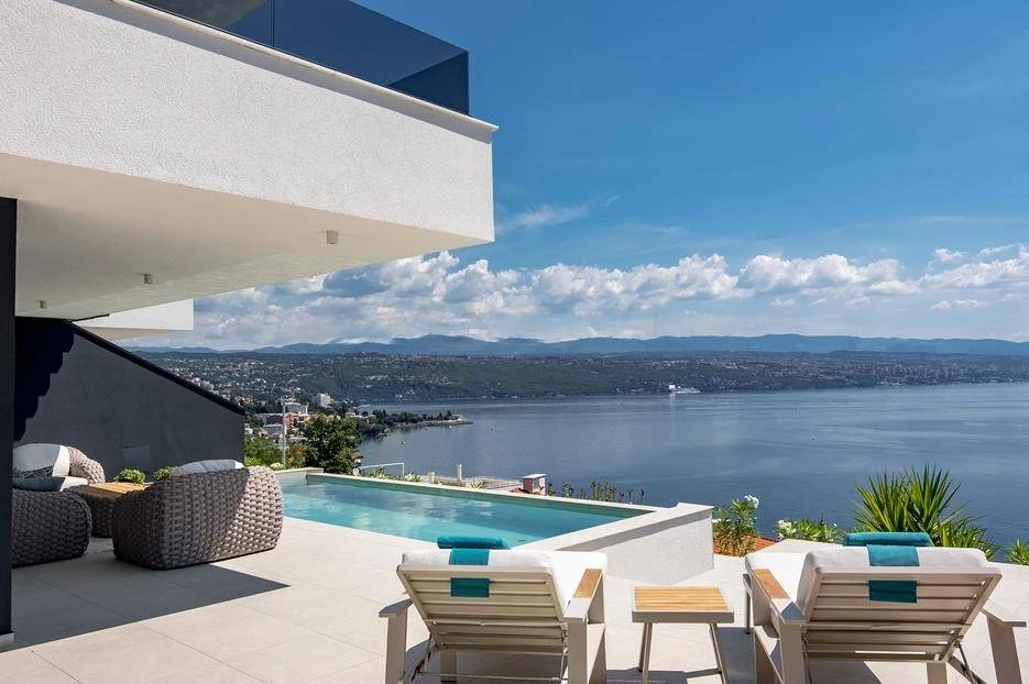 House in Opatija, Croatia, 188 m² - picture 1