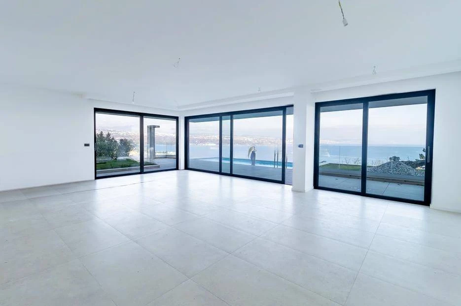 Maison à Opatija, Croatie, 238 m² - image 1