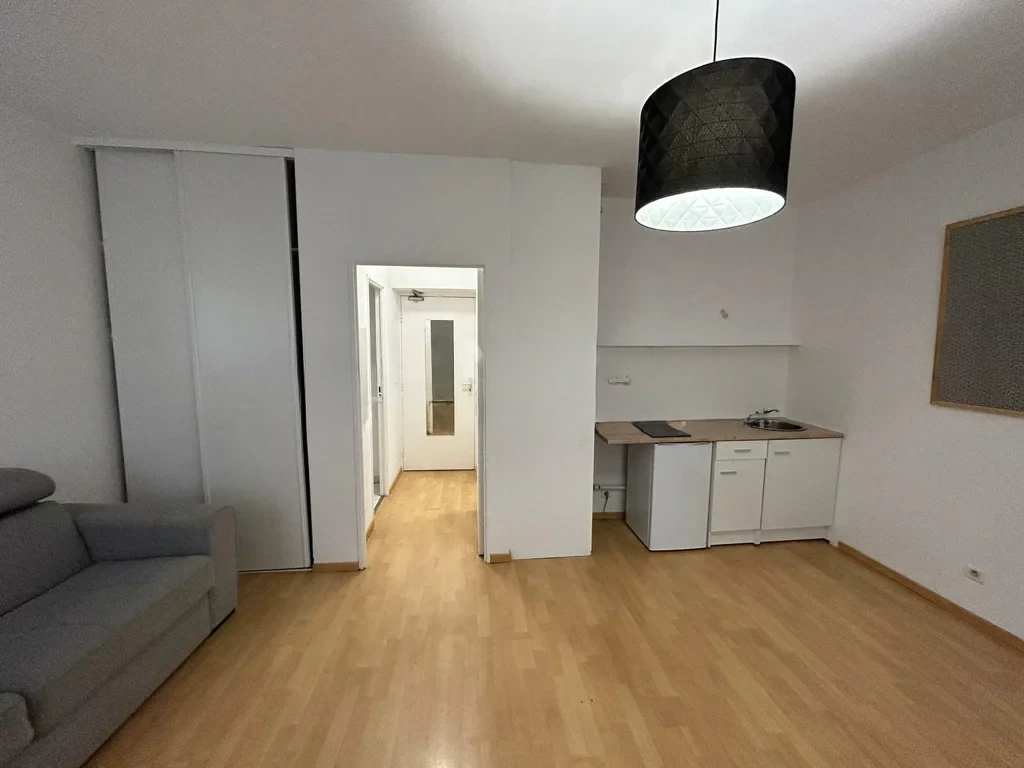 Flat in Monaco, Monaco, 27 m² - picture 1