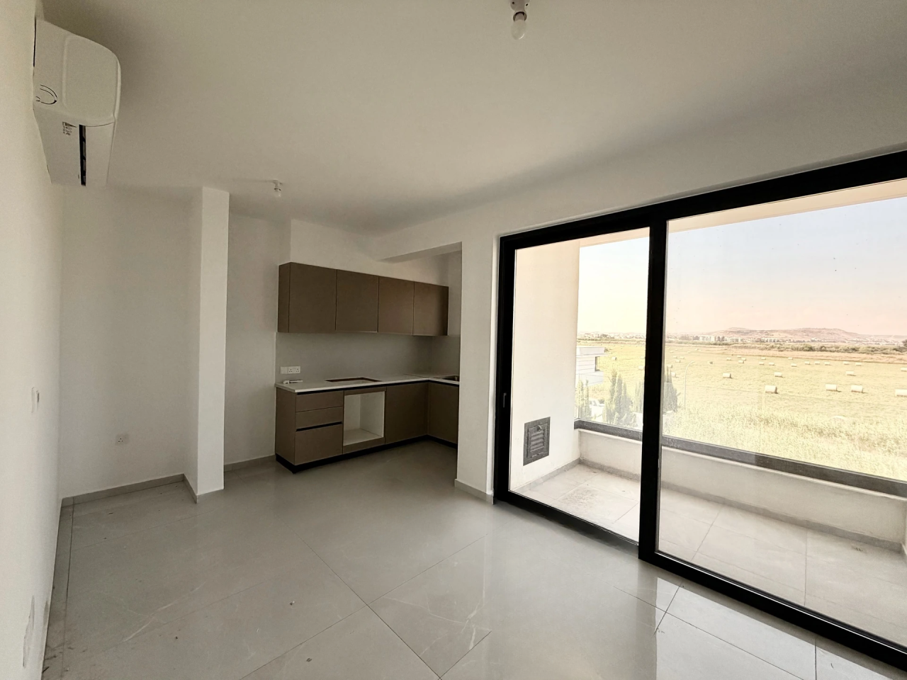 Piso en Aradippou, Chipre, 55 m² - imagen 1