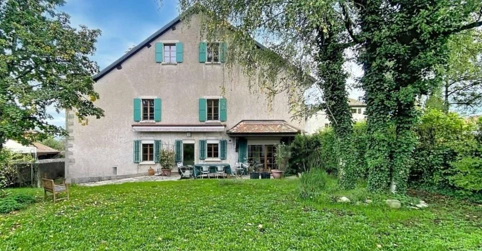 Casa a Ginevra, Svizzera, 400 m² - foto 1