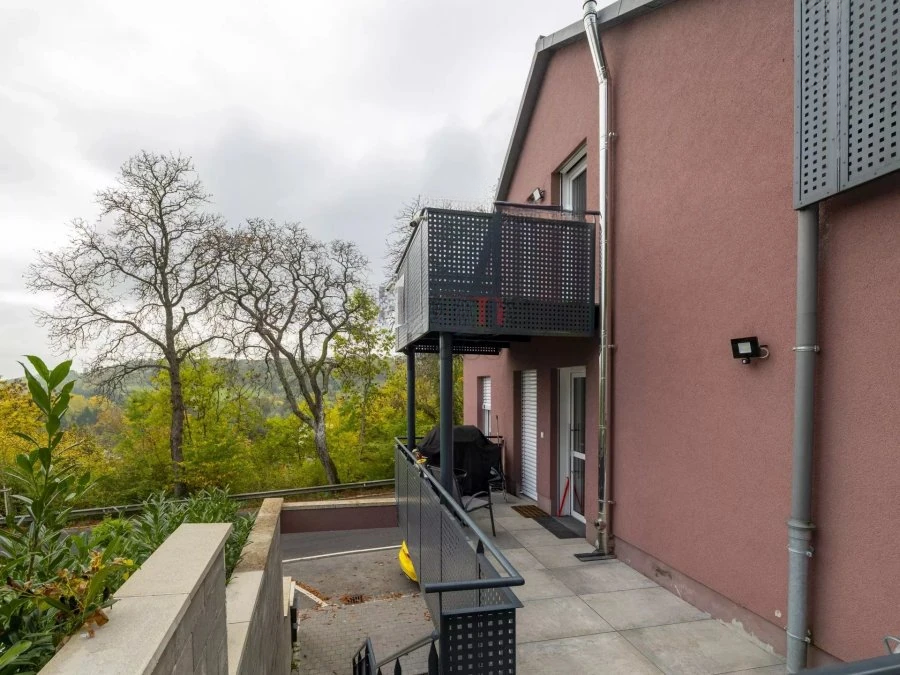 House in Luxembourg, Luxembourg, 319 m² - picture 2