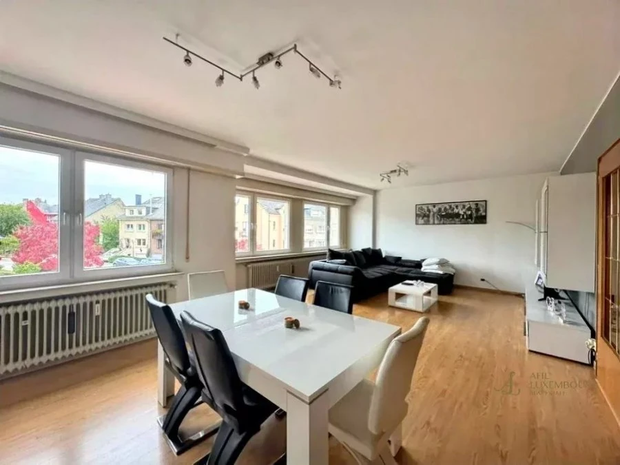 Flat in Luxembourg, Luxembourg, 98 m² - picture 2