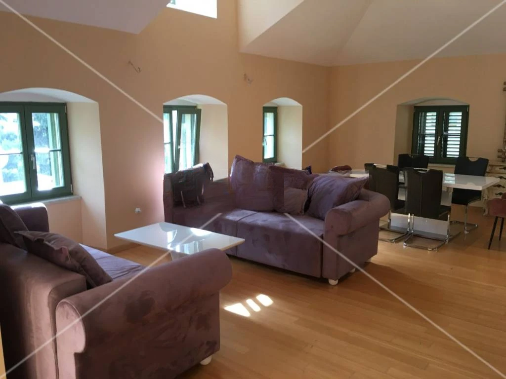 Maison à Opatija, Croatie, 180 m² - image 2