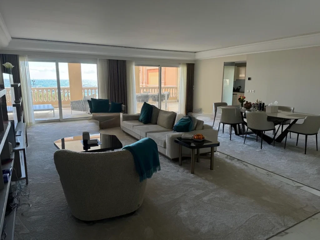 Piso en Fontvieille, Mónaco, 400 m² - imagen 2