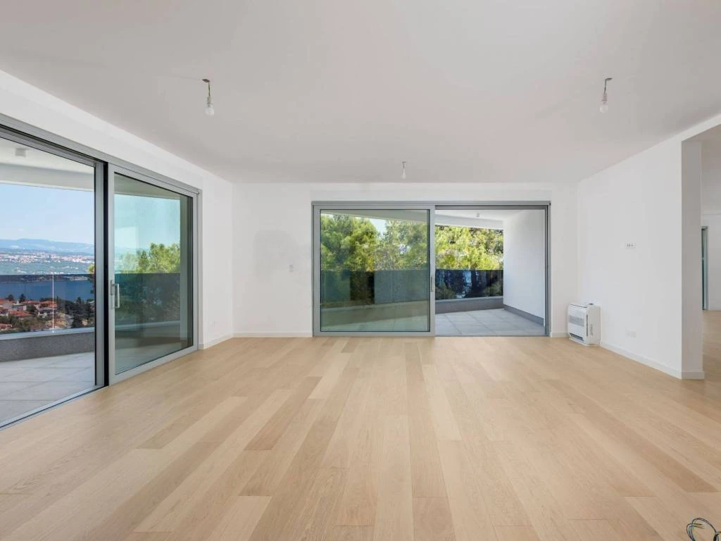 Casa a Opatija, Croazia, 261 m² - foto 2