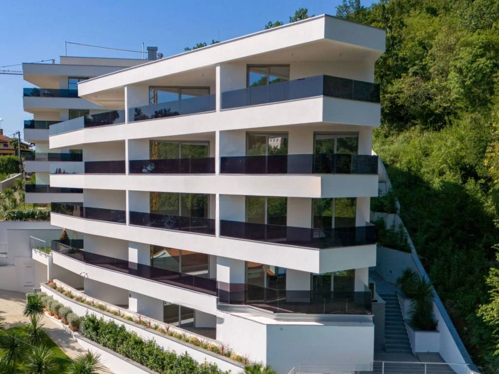 Casa a Opatija, Croazia, 112 m² - foto 2
