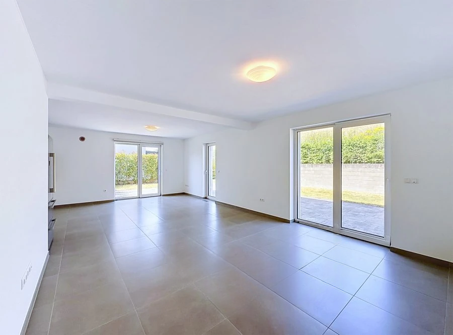 Flat in Diekirch, Luxembourg, 230 m² - picture 3
