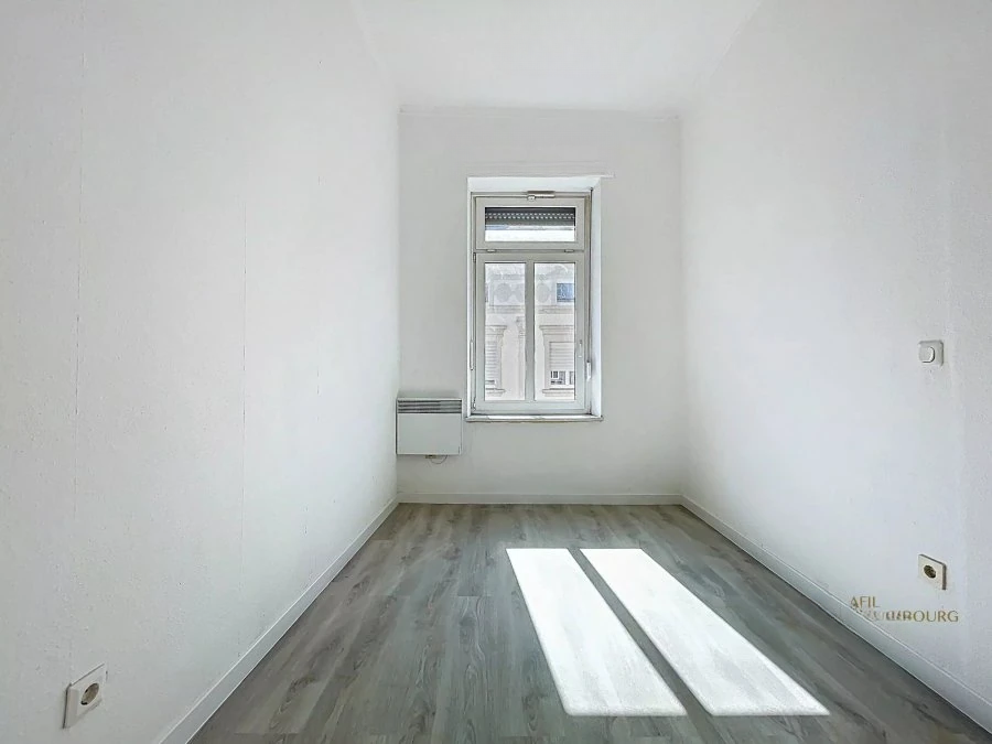 Flat in Luxembourg, Luxembourg, 39 m² - picture 3