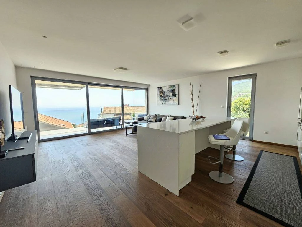 Casa a Opatija, Croazia, 104 m² - foto 3