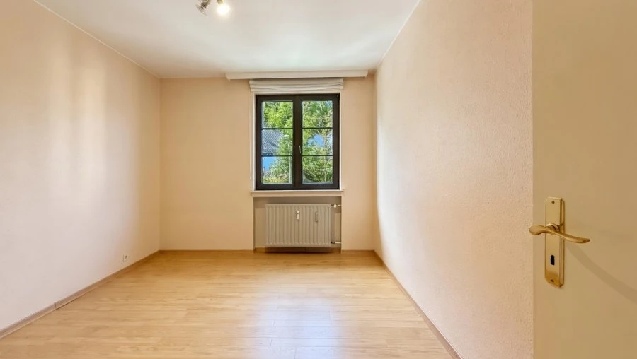 Flat in Luxembourg, Luxembourg, 86 m² - picture 4