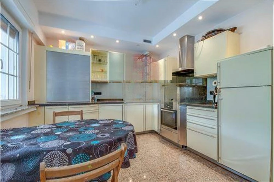 Haus in Luxemburg, Luxemburg, 215 m² - Foto 4