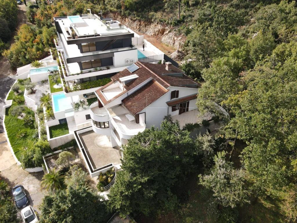 Casa a Opatija, Croazia, 281 m² - foto 5