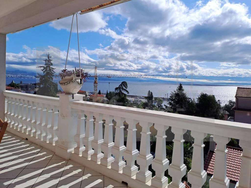 Casa en Opatija, Croacia, 128 m² - imagen 5