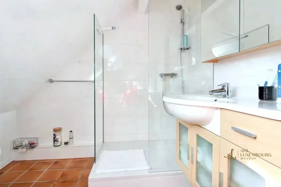 Flat in Luxembourg, Luxembourg, 50 m² - picture 6