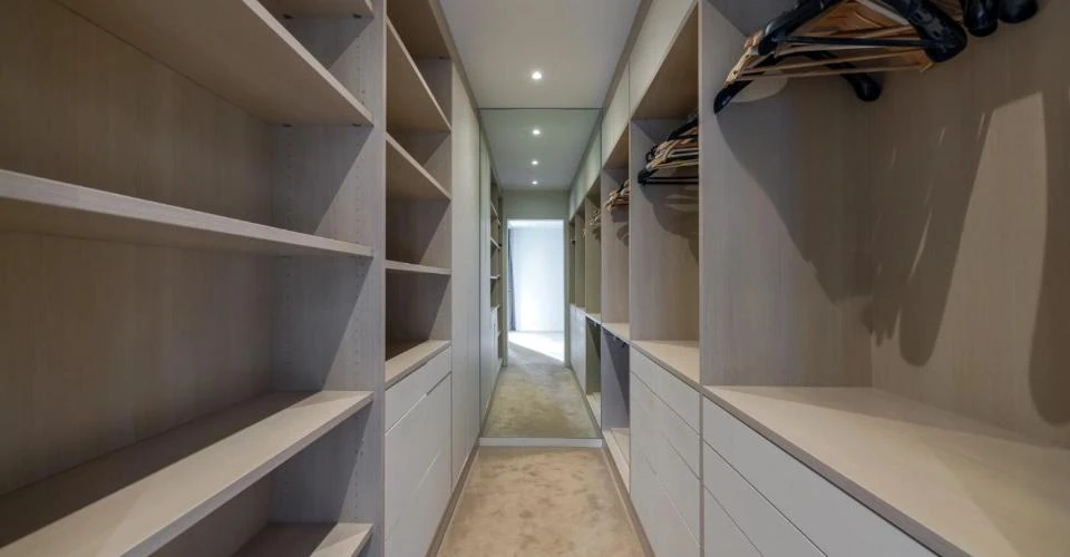 Flat in Geneva, Switzerland, 136 m² - picture 7