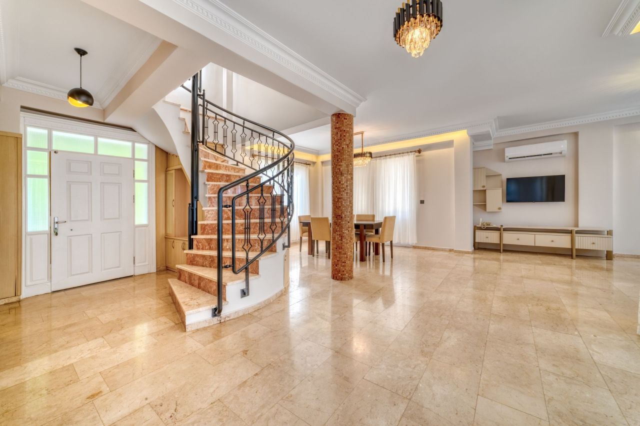 Villa à Alanya, Turquie, 220 m² - image 8
