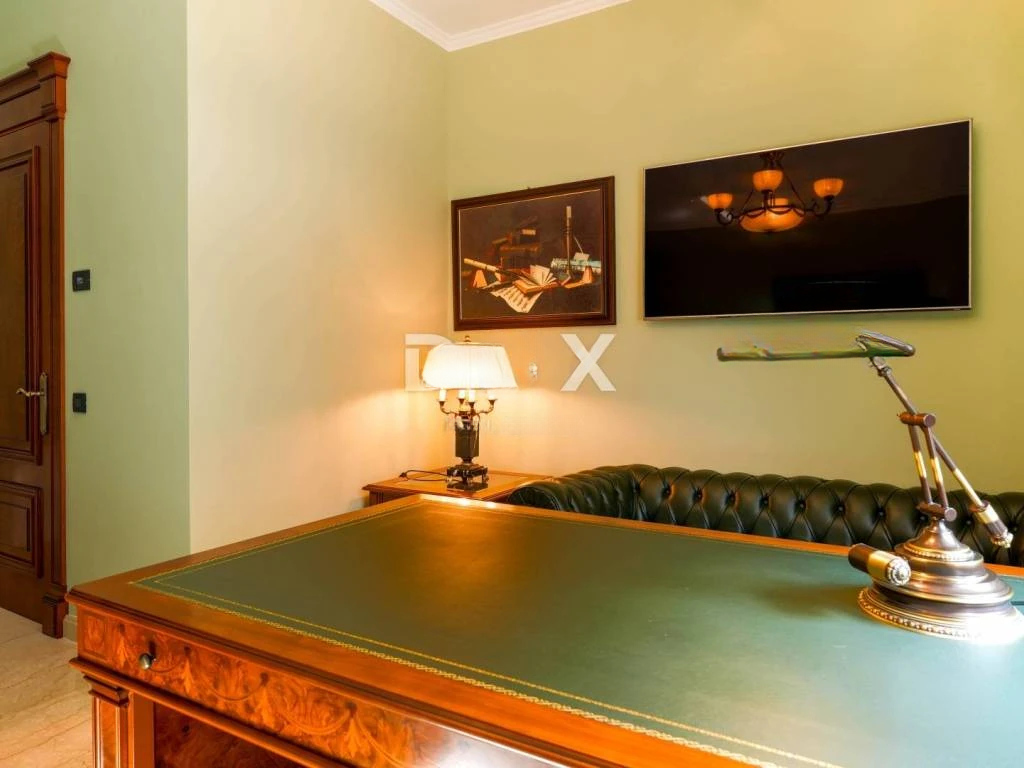 Casa en Opatija, Croacia, 508 m² - imagen 8