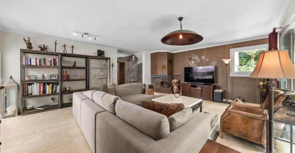 House in Geneva, Switzerland, 180 m² - picture 9