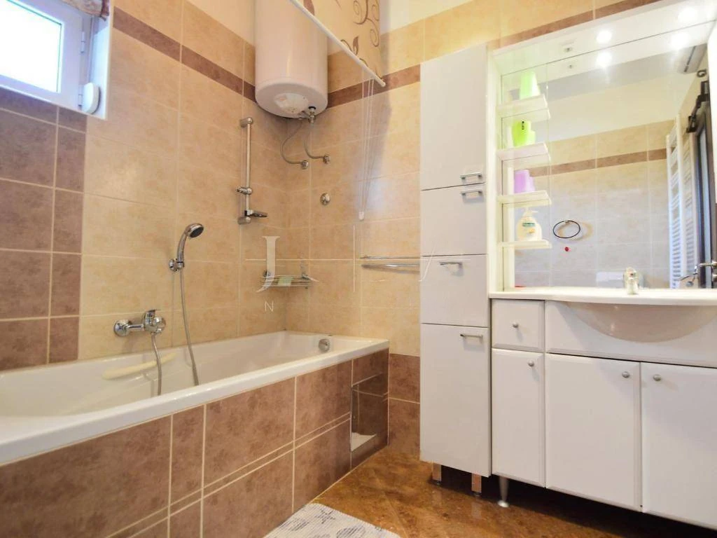 Casa a Opatija, Croazia, 1 000 m² - foto 11