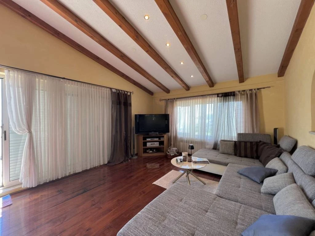 House in Opatija, Croatia, 376 m² - picture 13