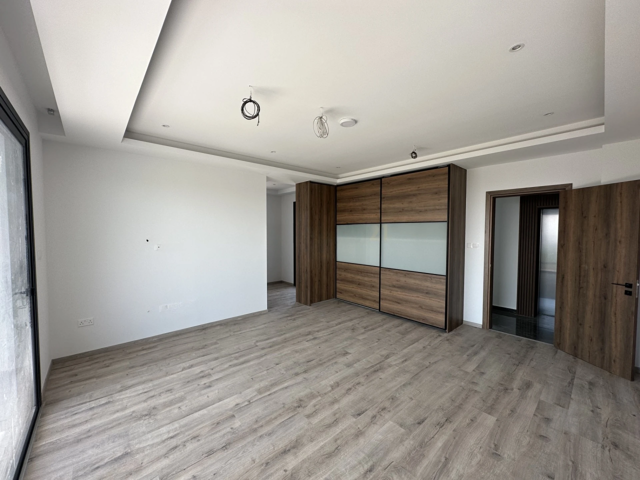 Maison à Parekklisia, Chypre, 450 m² - image 18