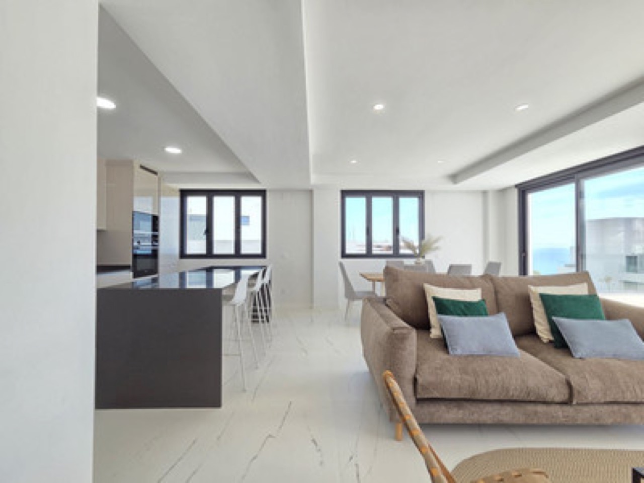 Piso en Estepona, España, 118 m² - imagen 4