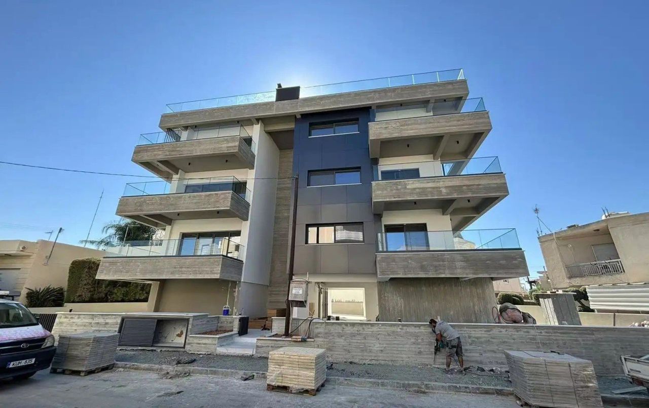 Apartment in Limassol, Cyprus - picture 6