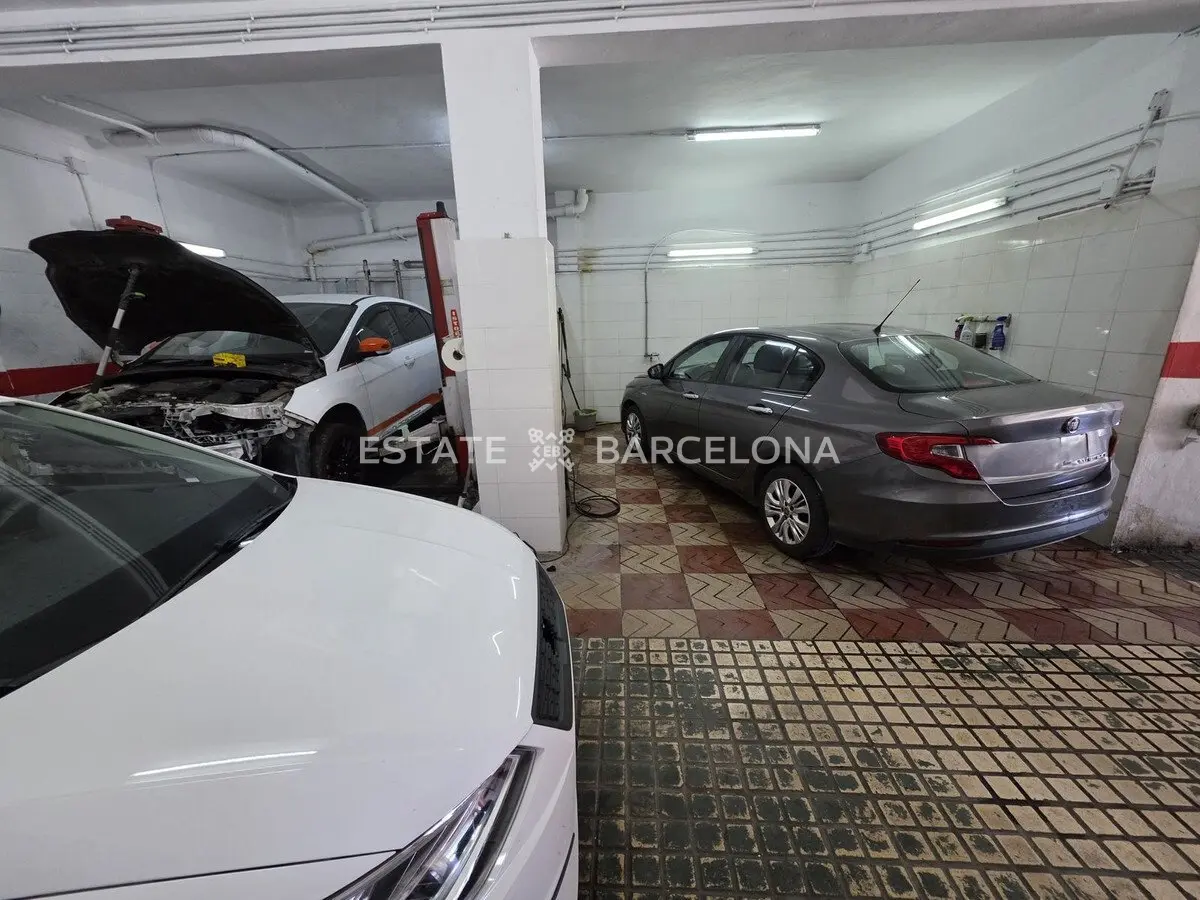 Commercial property in San Pedro de Alcantara, Spain, 331 m² - picture 8
