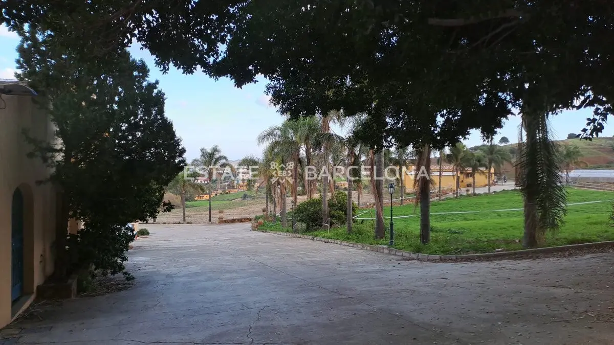 Commercial property in Fuengirola, Spain, 100 000 m² - picture 17